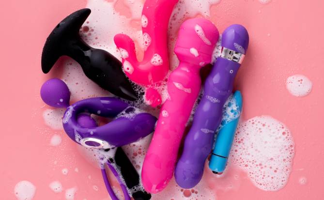 How to Choose Sex Toys for Your Lover on Valentine's Day?
